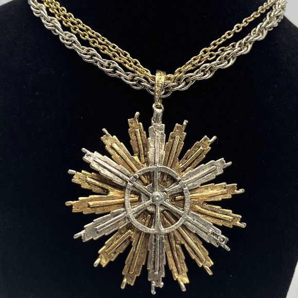 Vintage ART CO. Starburst/ Triple Flower, chained necklace. - Picture 3 of 10
